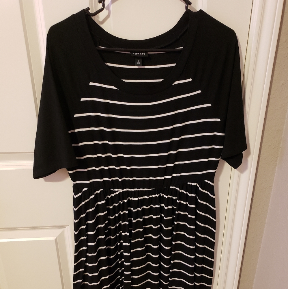 Black and White Skater Dress